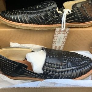 Toms Huarache Leather Slip-On